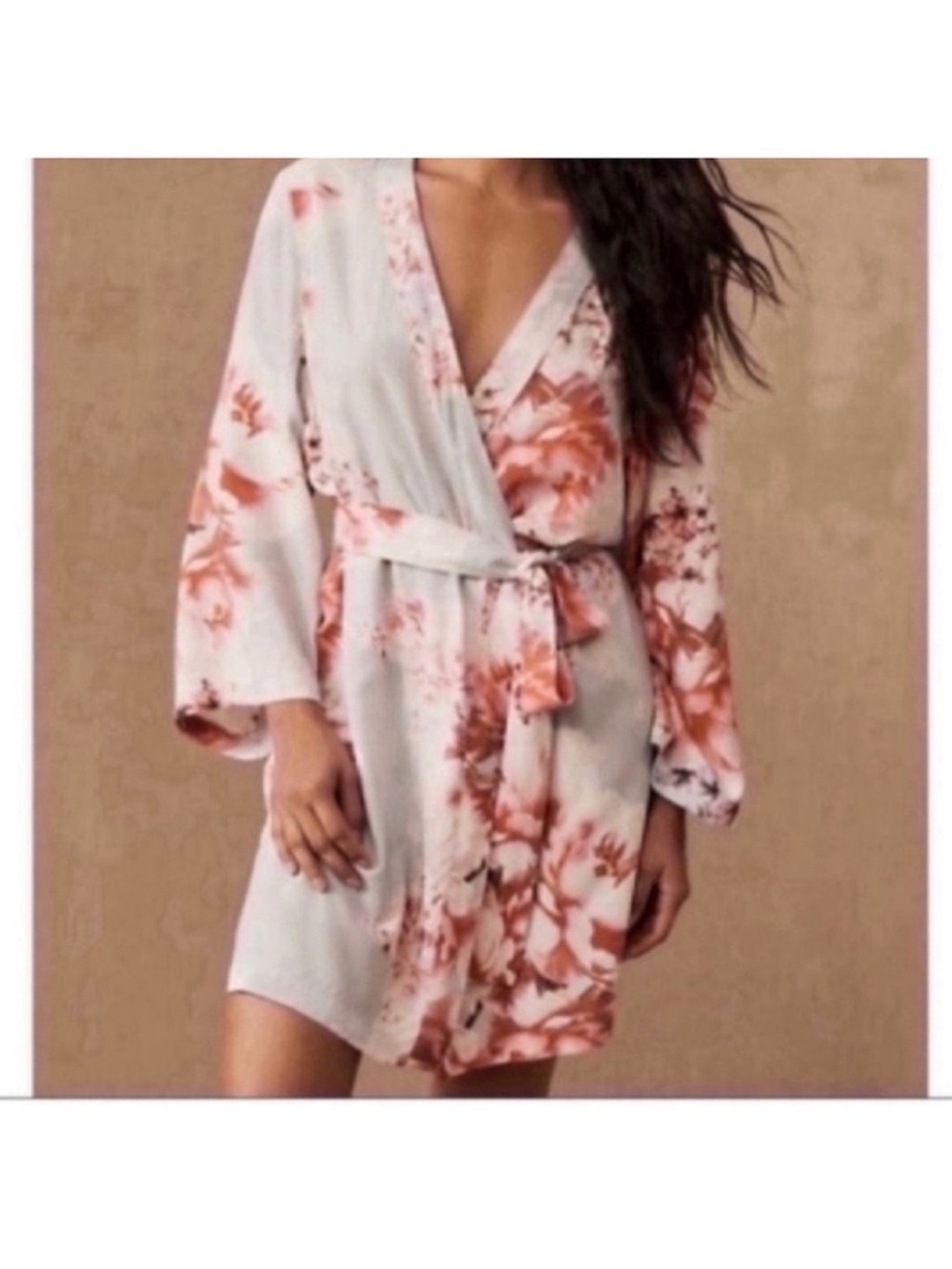 Like New Plum Pretty Sugar Floral Robe- Size XS